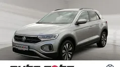 Andere farbe Gebraucht 2023 VW T-Roc Move SUV | 26.880 € (Fairer Preis)
