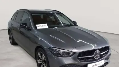 Gebraucht Mercedes C220 Avantgarde 200 PS (147 kW) 2023 Selenitgrau metallic Kombi