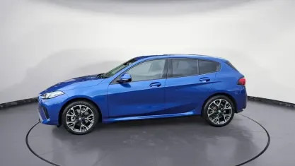 Käytetty BMW 120 M Sport 170 HP (125 kW) 2025 Sininen Viistoperä