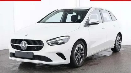 Unilack polarweiß Gebraucht 2024 Mercedes B200 Advanced Van / Kleinbus | 26.880 € (Superpreis)