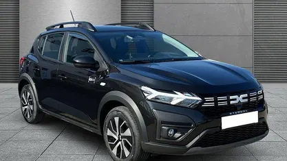 Neu Dacia Sandero Expression 101 PS (74 kW) 2026 Perlmuttschwarz SUV