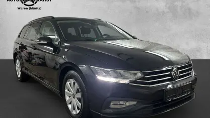 Używany VW Passat Business 150 KM (110 kW) 2023 Czarny Kombi