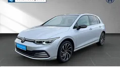 Silber Gebraucht 2022 VW Golf VIII Active Limousine | 26.875 € (Guter Preis)