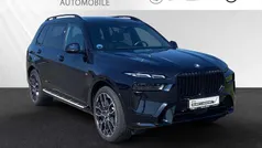 Carbonschwarz Gebraucht 2023 BMW X7 M Sport SUV | 88.900 € (Guter Preis)