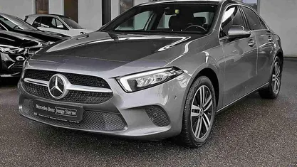 Gebraucht 2021 Mercedes A250 Progressive Limousine | 25.990 € (Fairer Preis)