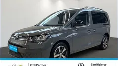 Grau Gebraucht 2024 VW Caddy Life Van / Kleinbus | 35.430 € (Fairer Preis)