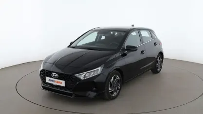 Gebraucht Hyundai i20 Advantage 2021 Schwarz Kleinwagen