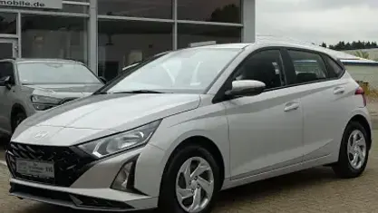 Neu Hyundai i20 Comfort 90 PS (66 kW) 2026 Verschiedene Kleinwagen