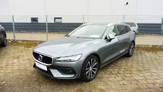 Gebraucht 2021 Volvo V60 Momentum Kombi | 24.200 € (Fairer Preis)