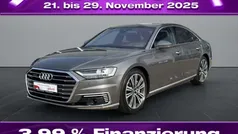 Grau Gebraucht 2021 Audi A8 Ambiente Limousine | 51.840 € (Fairer Preis)
