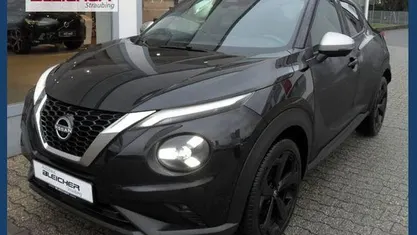 Black/silver (schwarz metallic Gebraucht 2025 Nissan Juke 360º SUV | 22.790 € (Fairer Preis)