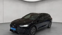 Schwarz Gebraucht 2024 Ford Focus ST-Line X Kombi | 26.980 € (Fairer Preis)