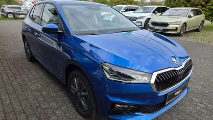 Raceblau metallic Gebraucht 2025 Skoda Fabia Tour Kleinwagen | 21.490 € (Fairer Preis)