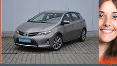 Gebraucht 2014 Toyota Auris Hybrid Life+ Limousine | 13.840 € (Fairer Preis)