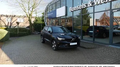 Usata Volvo XC40 Core 169 kW (231 CV) 2022 Nero SUV