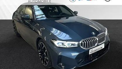 Arctic race blue metallic Gebraucht 2024 BMW 320 Comfort Edition Limousine | 40.900 € (Fairer Preis)