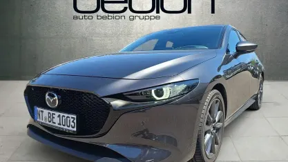 Neu Mazda 3 Exclusive-Line 140 PS (102 kW) 2026 Machine grey Limousine