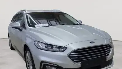 Gebraucht Ford Mondeo Titanium 150 PS (110 kW) 2022 Polarsilber metallic Kombi
