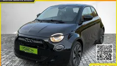 Onyx schwarz Gebraucht 2021 Fiat 500e Icon Limousine | 15.270 € (Fairer Preis)