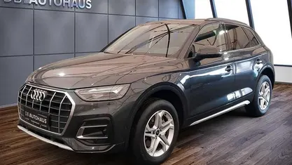 Grau Gebraucht 2023 Audi Q5 Advanced Plus SUV | 33.560 € (Guter Preis)