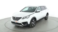 Weiß Gebraucht 2018 Peugeot 5008 Allure Van / Kleinbus | 23.660 € (Guter Preis)