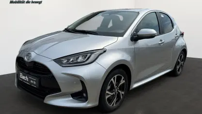 Gebraucht Toyota Yaris Comfort 116 PS (85 kW) 2025 Shimmering silver Kleinwagen