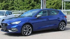 Blau ("mystery" blau metallic) grau (alcantara) Gebraucht 2021 Seat Leon FR Limousine | 22.990 € (Fairer Preis)