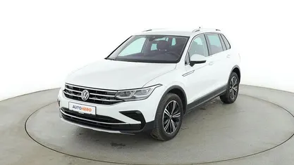 Gebraucht VW Tiguan Elegance 150 PS (110 kW) 2021 Weiß SUV