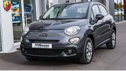 Grau Gebraucht 2024 Fiat 500X Tech SUV | 19.495 € (Guter Preis)