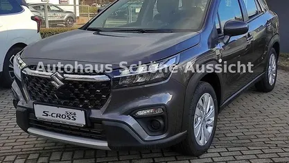Neu 2025 Suzuki SX4 S-Cross Limousine | 25.640 € (Guter Preis)
