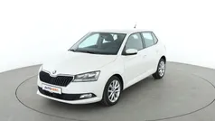 Weiß Gebraucht 2019 Skoda Fabia Ambition Limousine | 10.990 € (Fairer Preis)