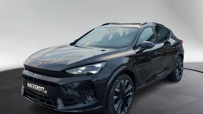 Schwarz Gebraucht 2024 Cupra Formentor VZ SUV | 42.450 € (Fairer Preis)