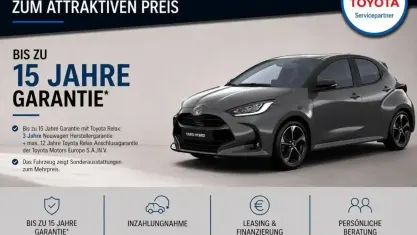 Neu Toyota Yaris Lounge 131 PS (96 kW) 2026 Schwarz Kleinwagen