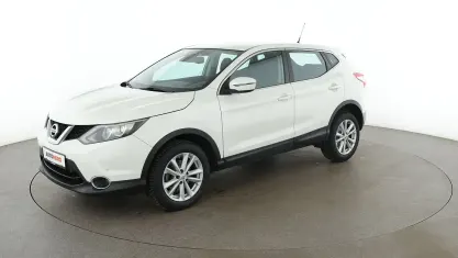 Gebraucht Nissan Qashqai Acenta 131 PS (96 kW) 2016 Weiß SUV