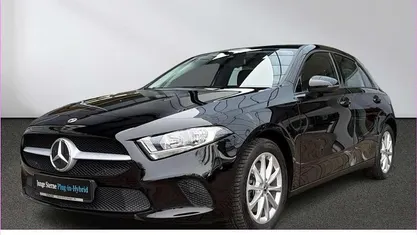 Gebraucht Mercedes A250 218 PS (160 kW) 2022 Limousine