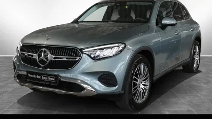 Gebraucht Mercedes GLC220 Avantgarde 197 PS (144 kW) 2025 Metalliclack verdesilber SUV