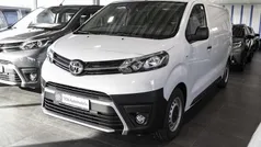 Ice white (weiß) Gebraucht 2023 Toyota Proace Plus Van | 26.889 € (Guter Preis)