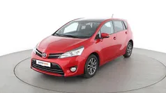 Rot Gebraucht 2014 Toyota Verso Skyview Edition Van / Kleinbus | 10.460 € (Fairer Preis)