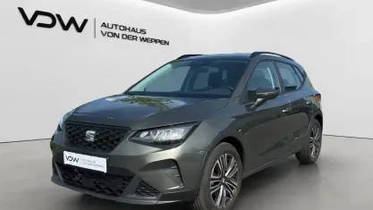 Gebraucht Seat Arona Style 116 PS (85 kW) 2024 Grau SUV