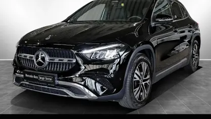 Gebraucht Mercedes GLA180 116 PS (85 kW) 2025 Unilack nachtschwarz SUV