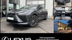 Obsidiangrau Gebraucht 2024 Lexus RZ 450e Launch Edition SUV | 43.350 € (Fairer Preis)