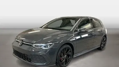 Gebraucht VW Golf VIII GTD 200 PS (147 kW) 2024 Uranograu Limousine