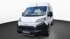 Icy white Gebraucht 2024 Toyota Proace H2 Van | 29.990 € (Guter Preis)