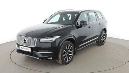 Käytetty Volvo XC90 Inscription 235 HP (172 kW) 2017 Musta Katumaasturi