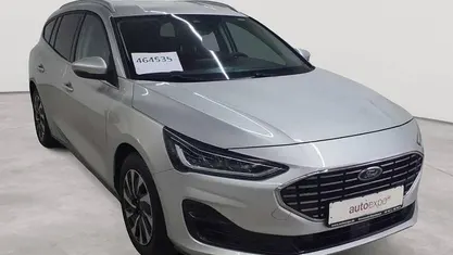 Moondust silver metallic Gebraucht 2022 Ford Focus Style Kombi | 13.990 € (Fairer Preis)