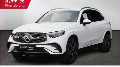 Gebraucht Mercedes GLC300e AMG 197 PS (144 kW) 2025 Unilack polarweiß SUV