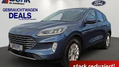 Blau Gebraucht 2022 Ford Kuga Titanium SUV | 24.690 € (Guter Preis)