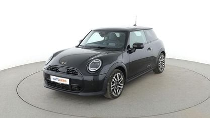 Używany Mini Cooper Classic 156 KM (114 kW) 2024 Czarny Hatchback