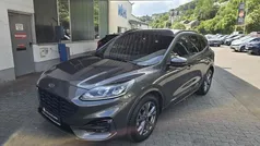 Grau Gebraucht 2024 Ford Kuga ST-Line SUV | 26.890 € (Fairer Preis)