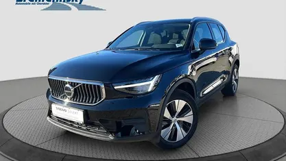 Black solid stone solid Gebraucht 2022 Volvo XC40 SUV | 27.440 € (Superpreis)